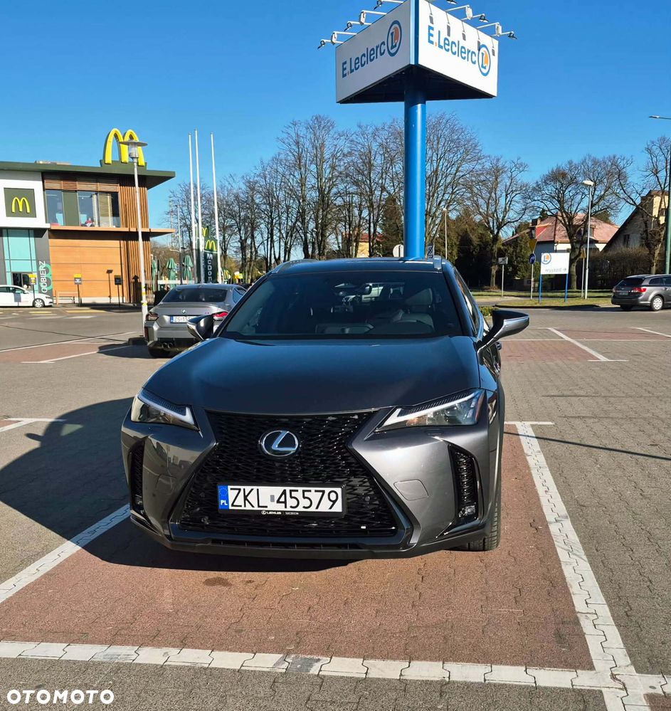 Lexus UX - 1