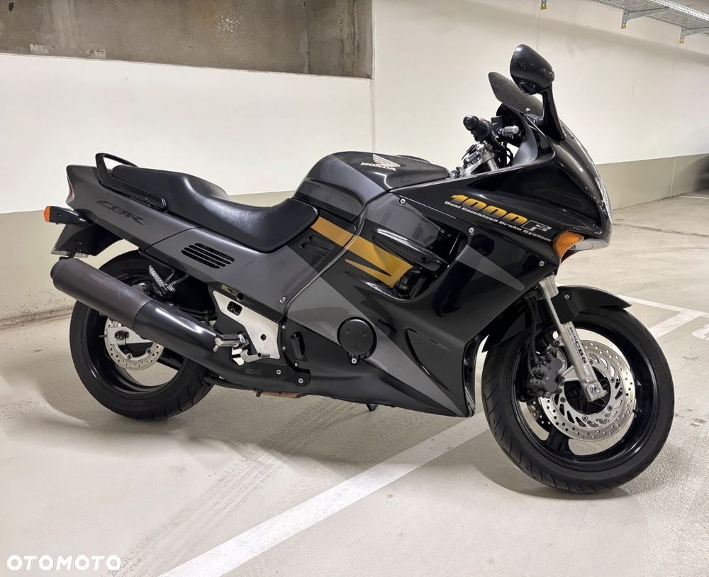 Honda CBR