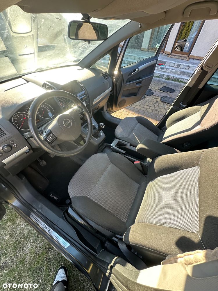 Opel Zafira 1.8 111 - 8