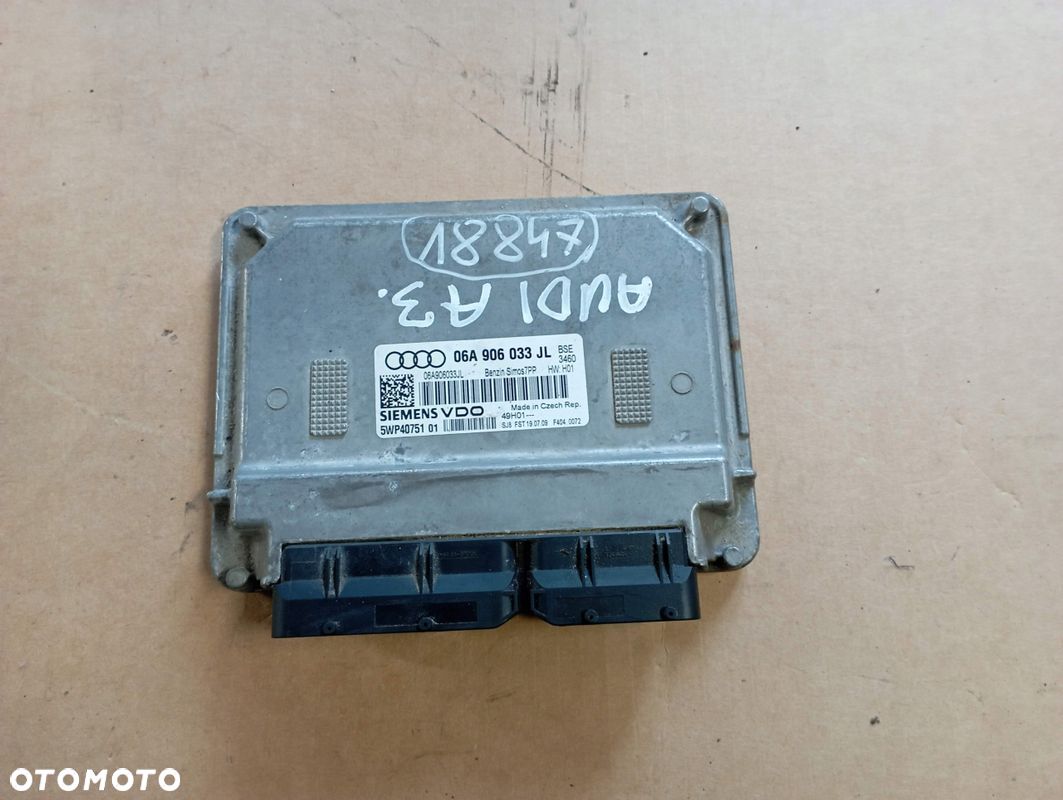 AUDI A3 8P STEROWNIK KOMPUTER SILNIKA 06A906033JL - 1