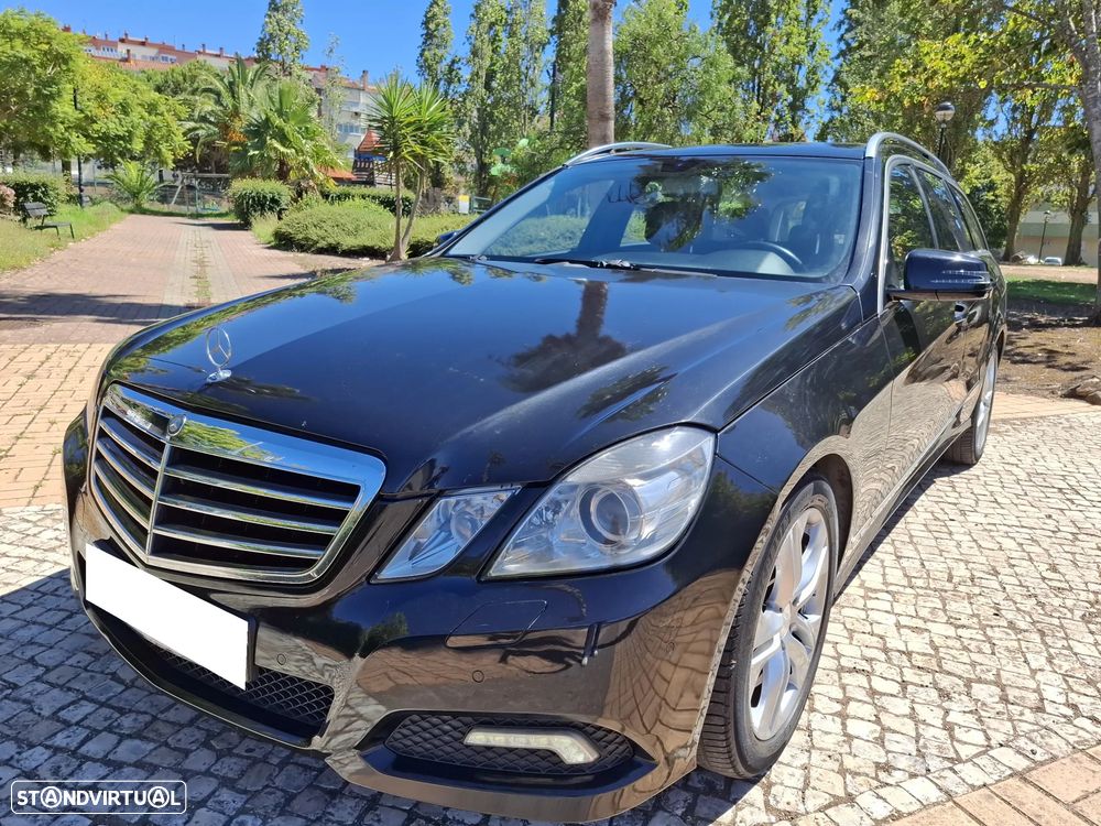 Mercedes-Benz E 220 CDi Avantgarde BE Auto. - 2