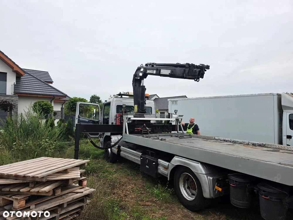 Mercedes-Benz Atego1328 - 29