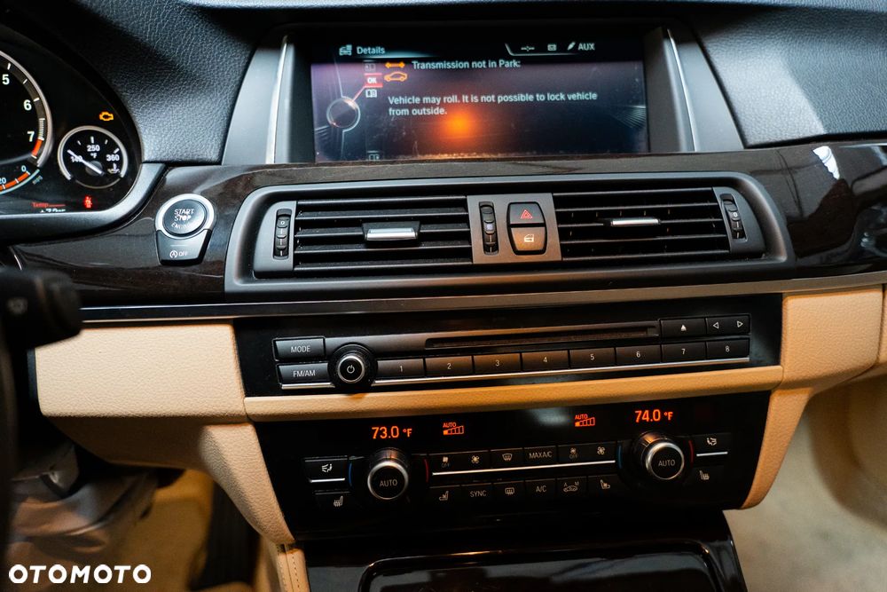BMW Seria 5 535i xDrive - 11