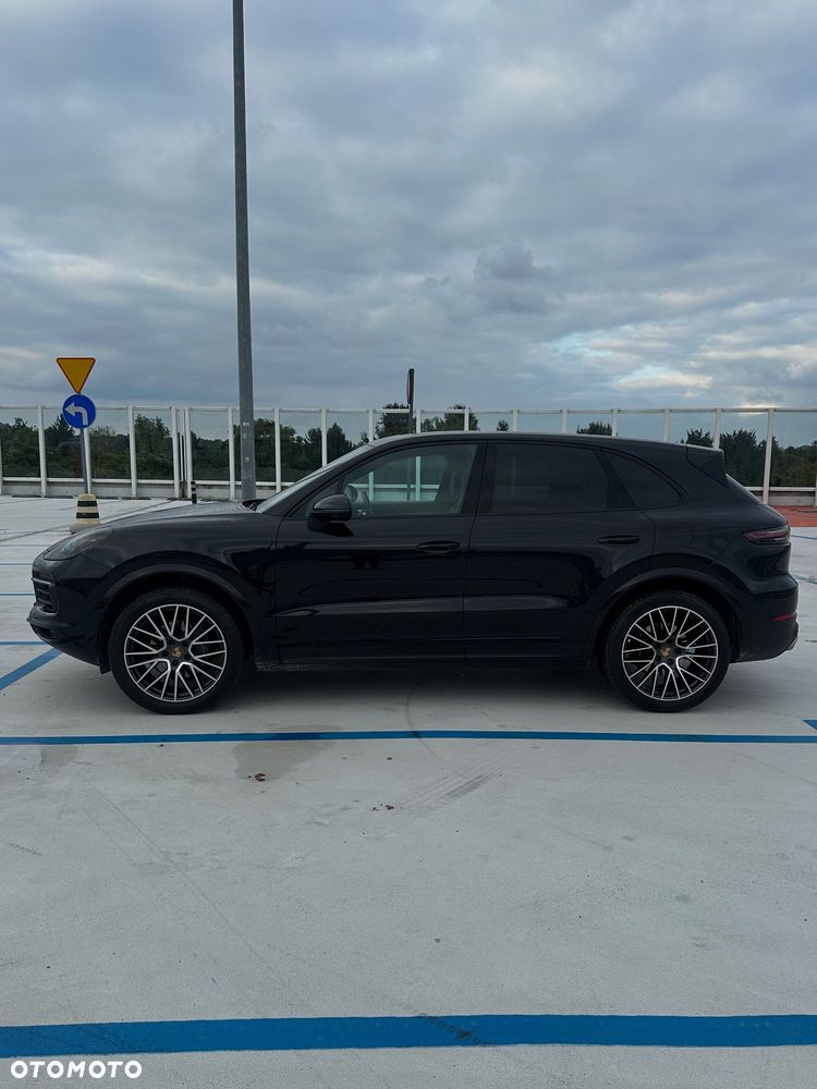 Porsche Cayenne - 5