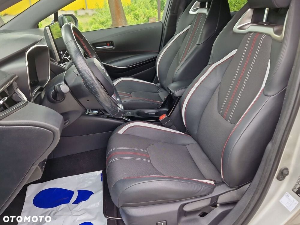 Toyota Corolla 1.8 Hybrid GR Sport - 15