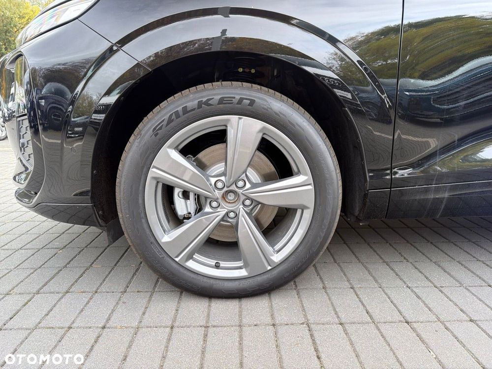 Audi Q3 - 18