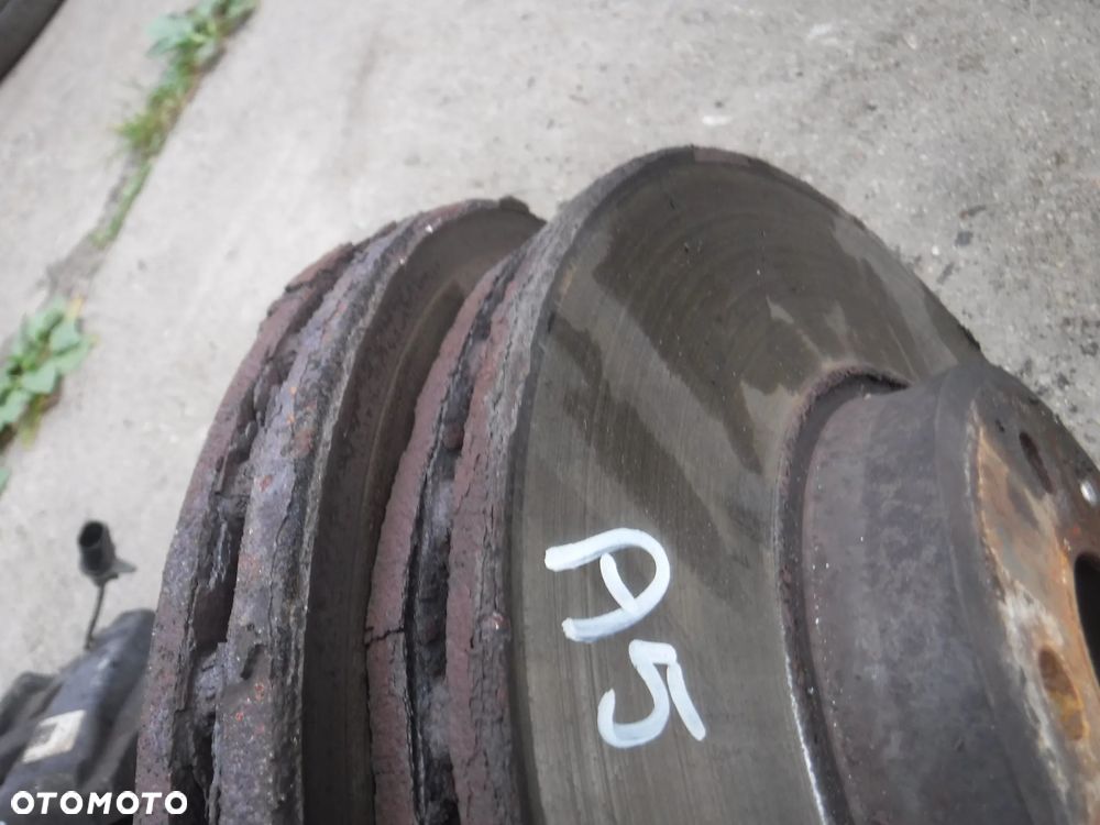 Audi A5 8T  A4 B8 2.0 TDI  zacisk hamulcowy tarcze komplet - 5