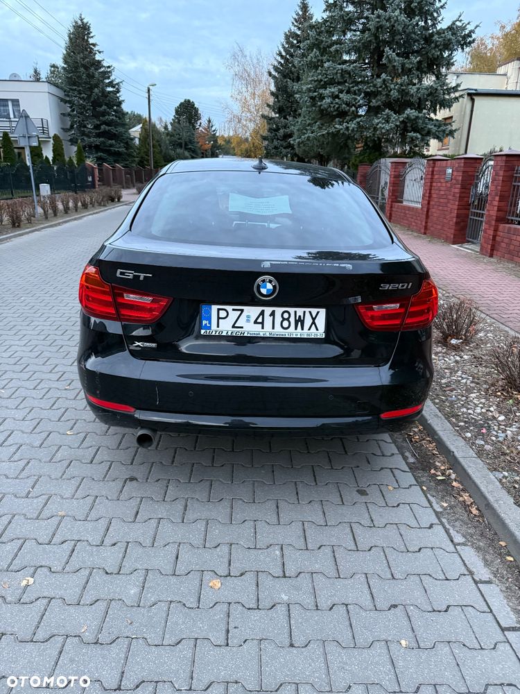 BMW Seria 3 320i xDrive - 3