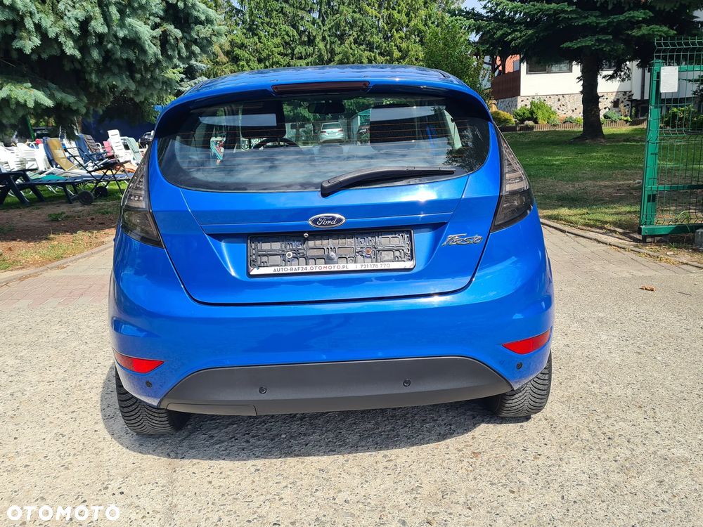 Ford Fiesta - 15
