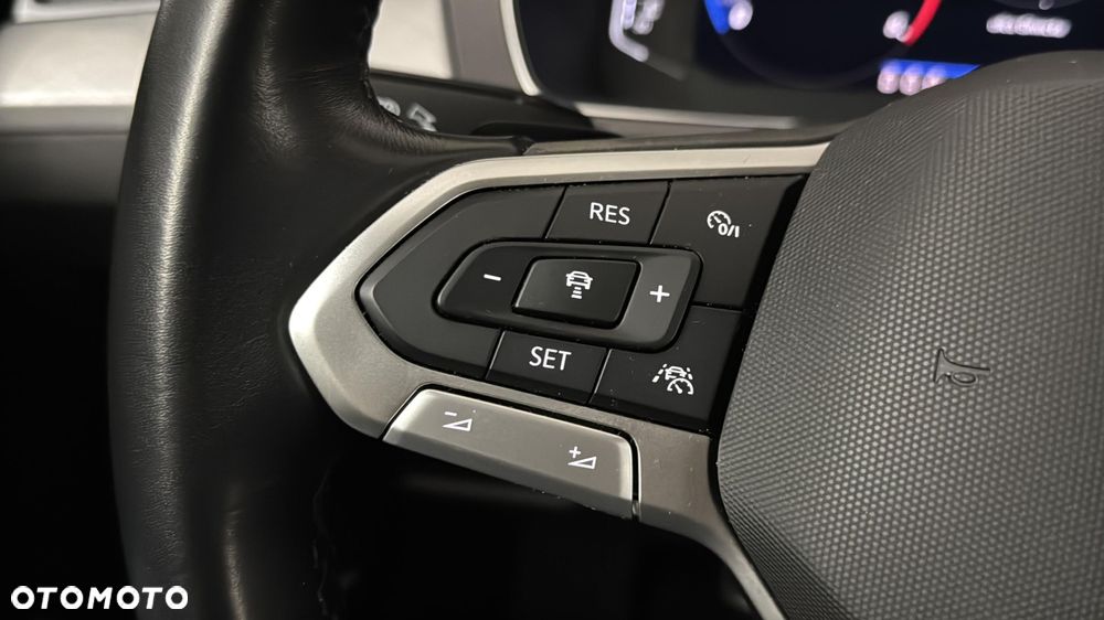 Volkswagen Passat 1.5 TSI EVO Business DSG - 23