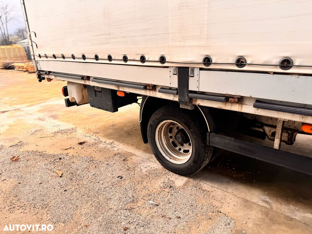 Mercedes-Benz Sprinter - 21
