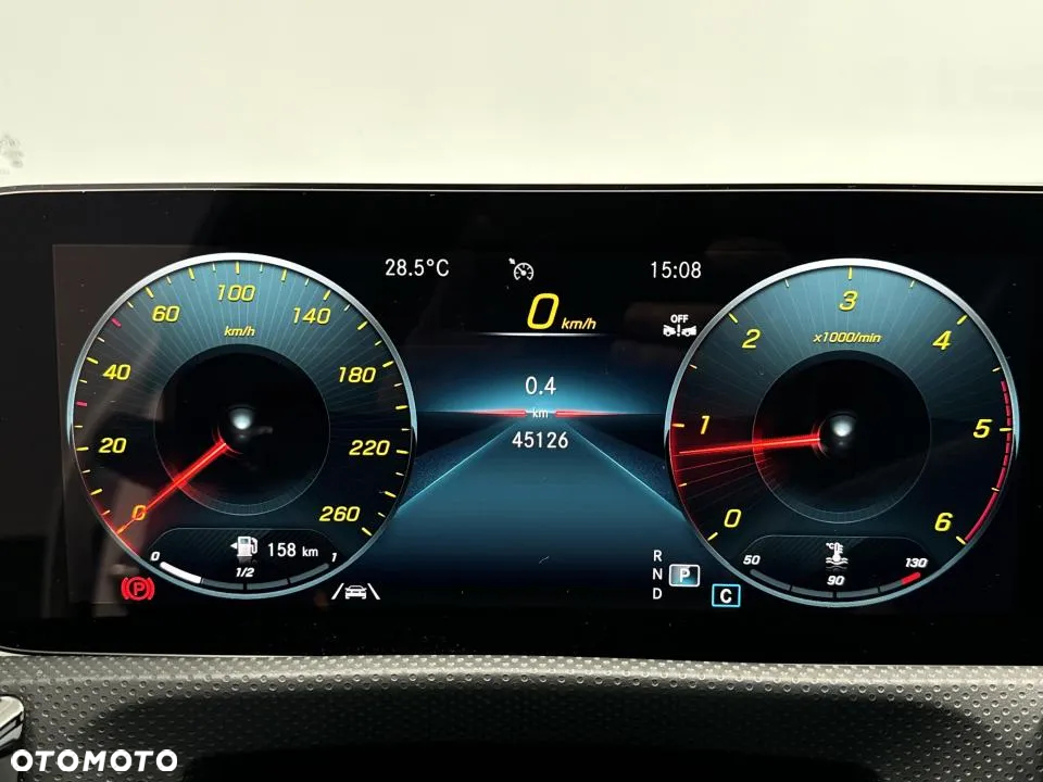 Mercedes-Benz CLA 200 d AMG Line 8G-DCT - 14