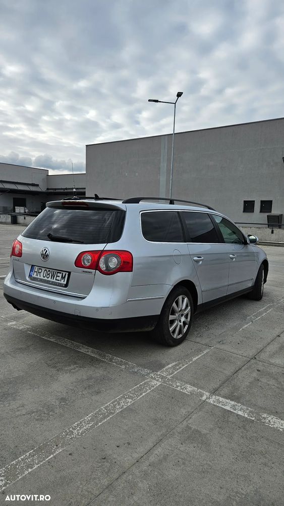 Volkswagen Passat Variant 2.0 TDI 4Motion BlueMotion Technology Highline - 3