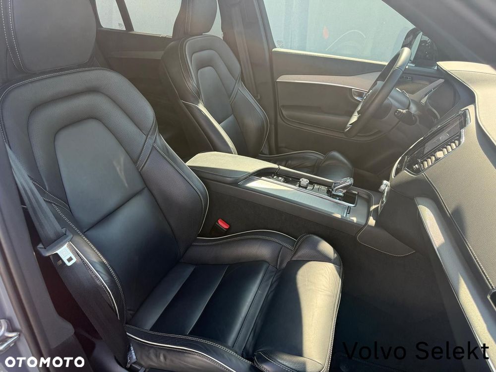 Volvo XC 90 - 34