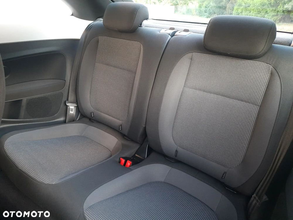 Volkswagen Beetle 1.2 TSI Fender Edition - 27