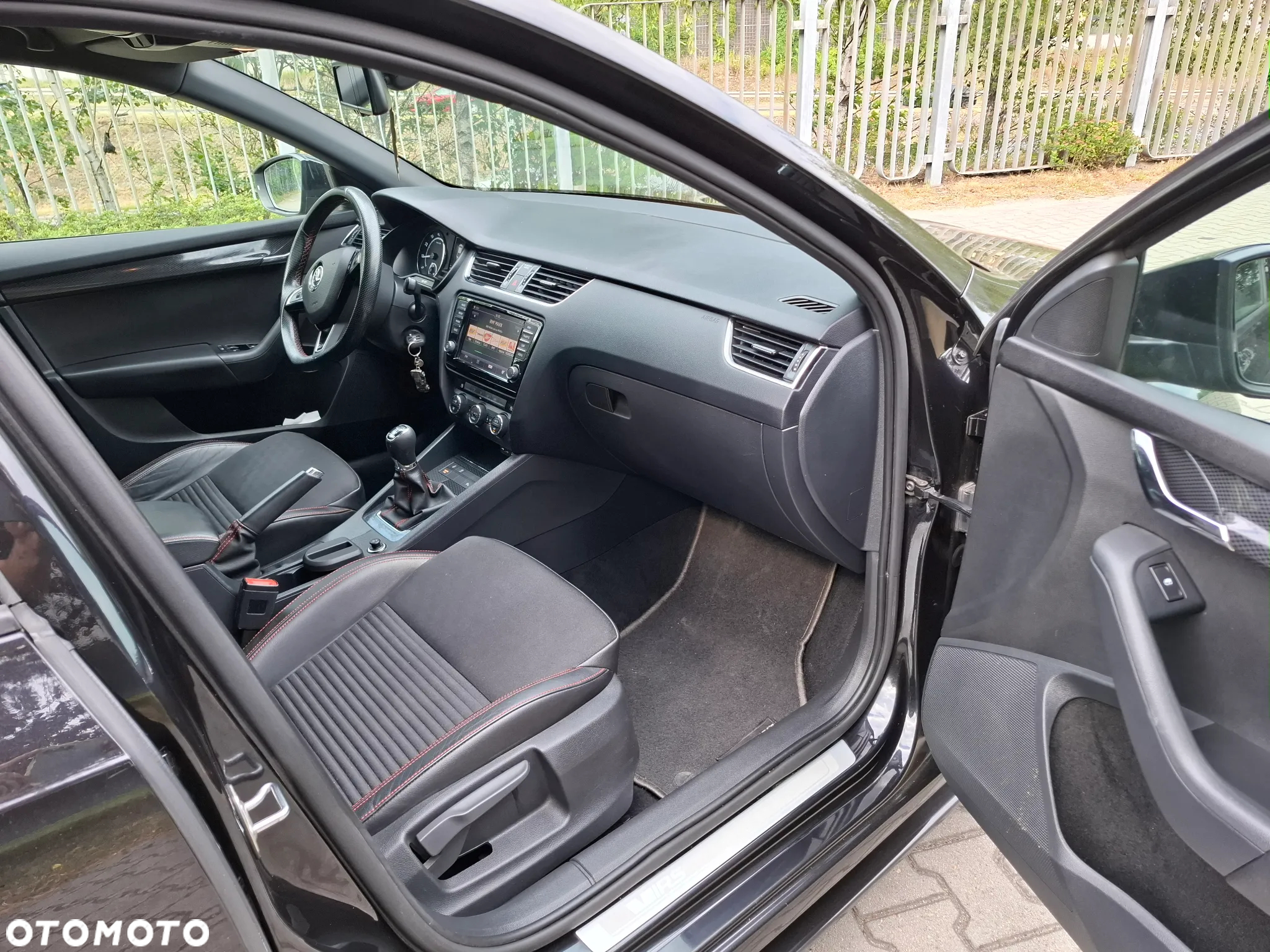 Skoda Octavia 2.0 TSI RS - 6