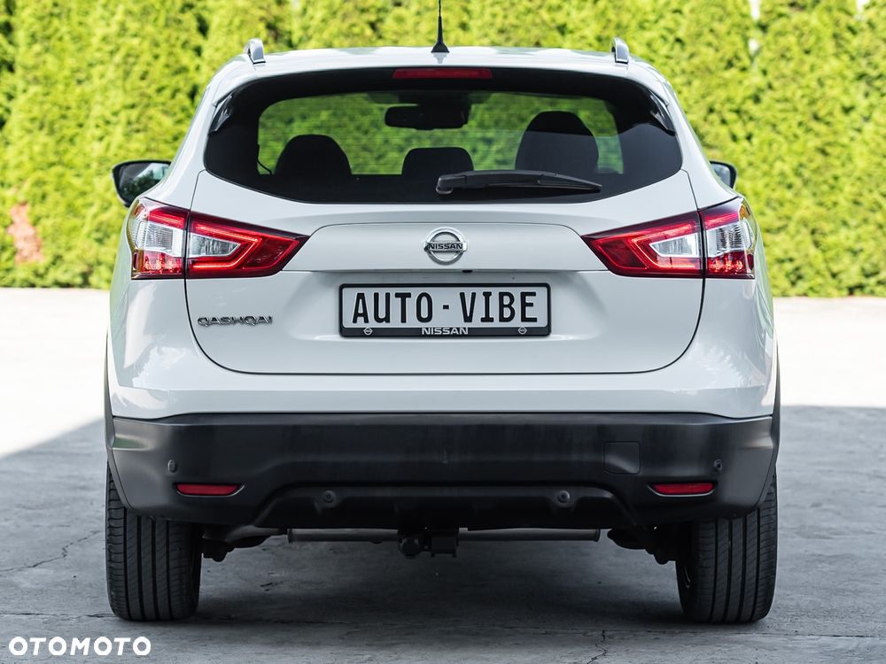 Nissan Qashqai 1.6 DCi Xtronic TEKNA - 11