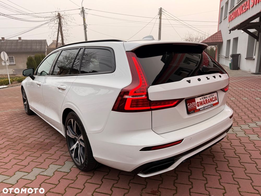 Volvo V60 D4 AWD R-Design - 5