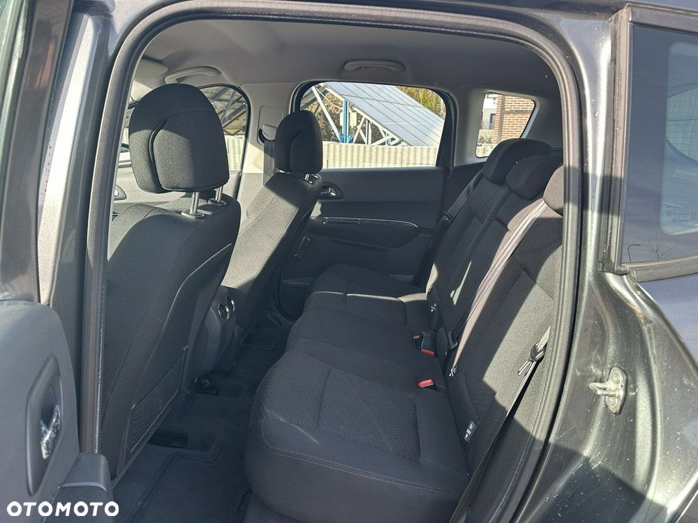 Peugeot 3008 - 11