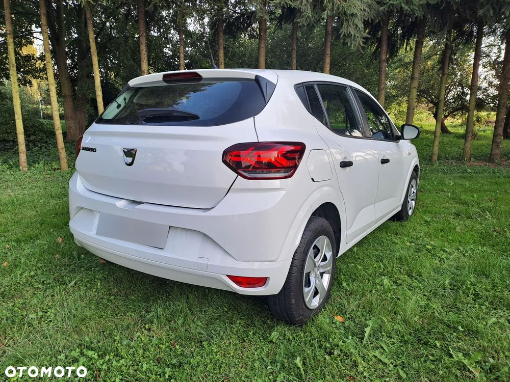 Dacia Sandero 1.0 SCe Essential - 4