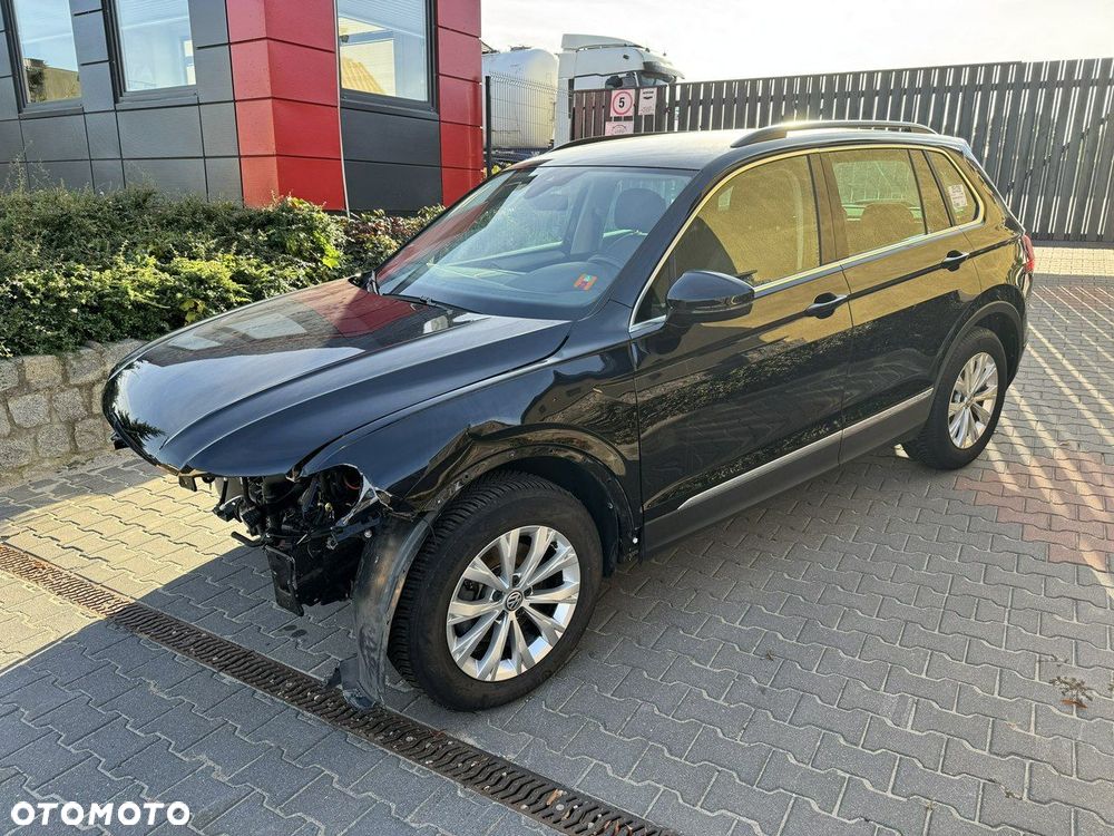 Volkswagen Tiguan - 3