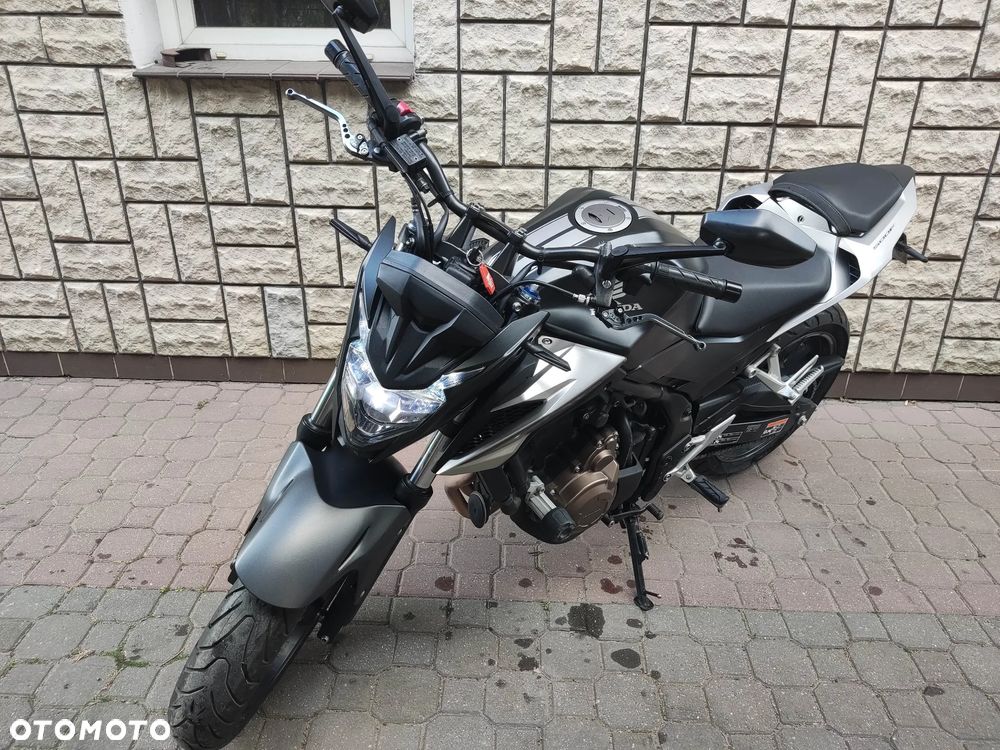 Honda CB - 3