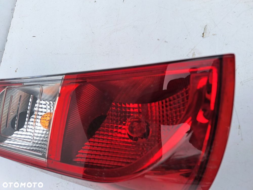 Lampa lewy tył DACIA Dokker - 2