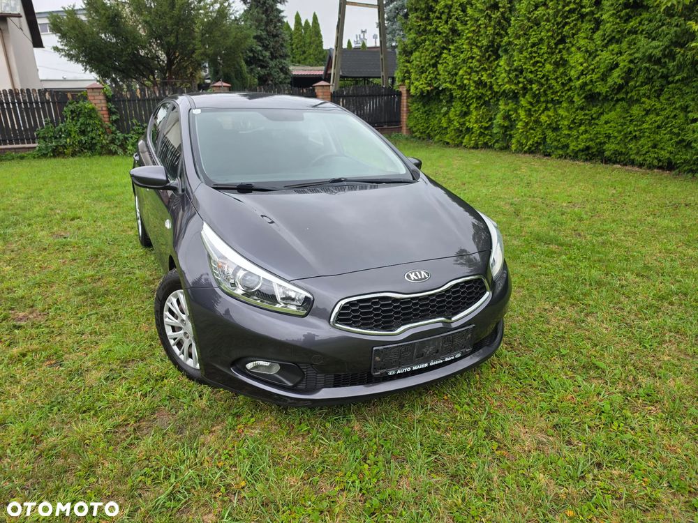 Kia Ceed 1.4 CVVT Attract - 21