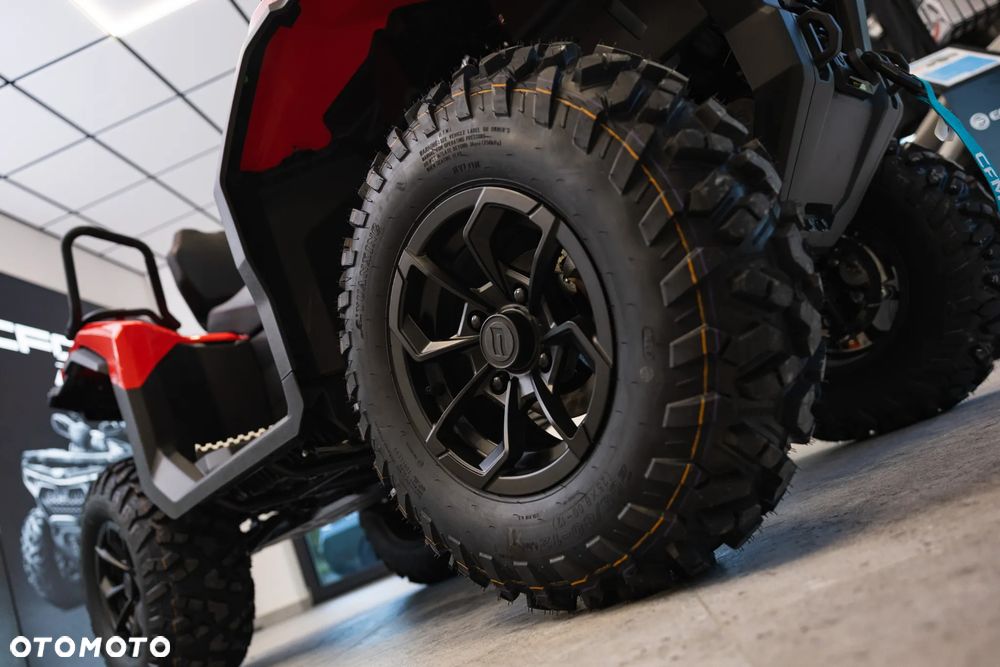 CFMoto CForce - 9