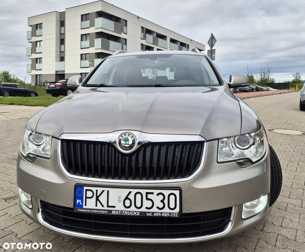 Skoda Superb 2.0 TDI L&K DSG - 1