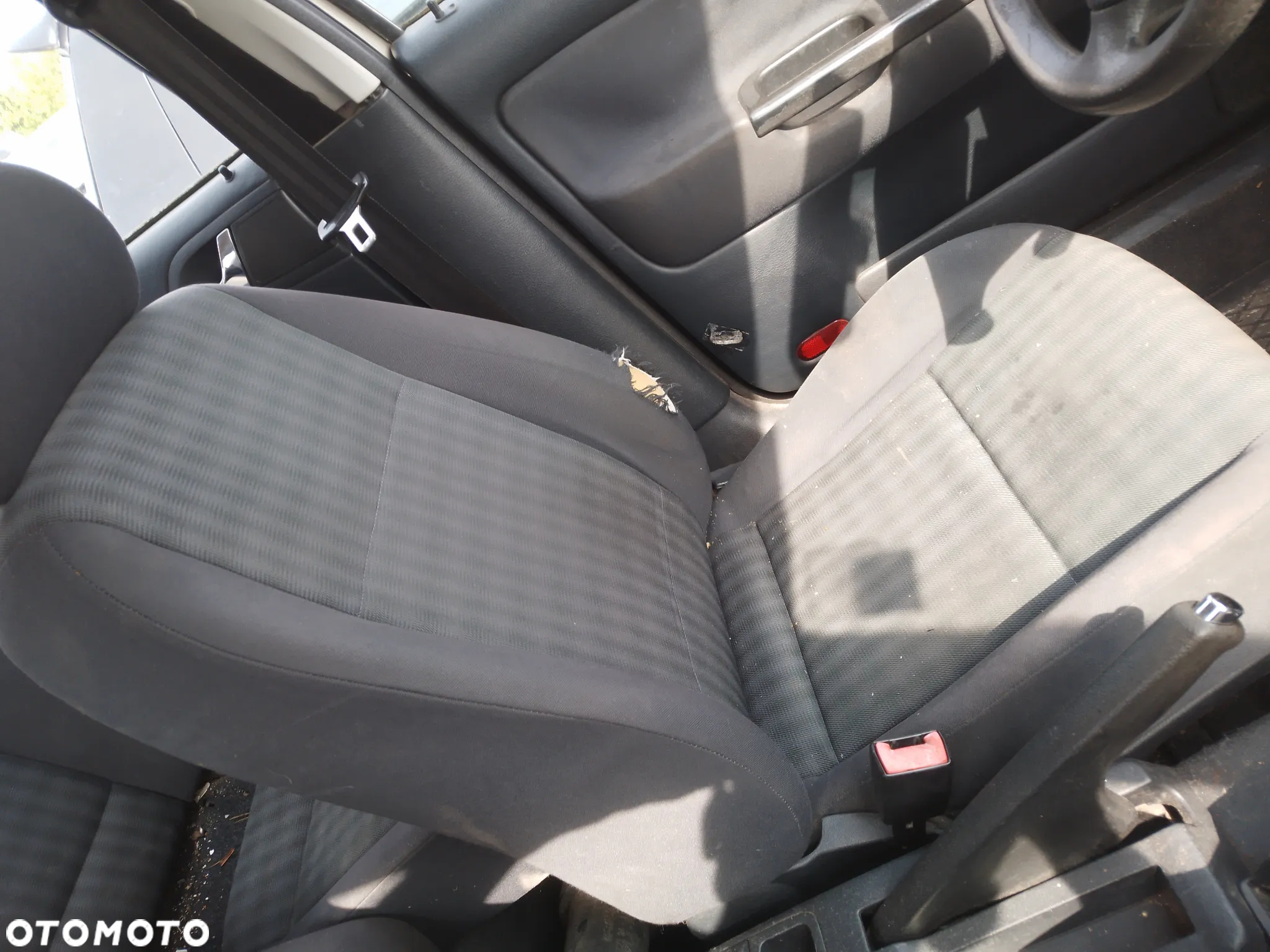 SKODA OCTAVIA I LIFT 00-10  1.9 TDI ASV 9201 ZACISK PRAWY LEWY - 24
