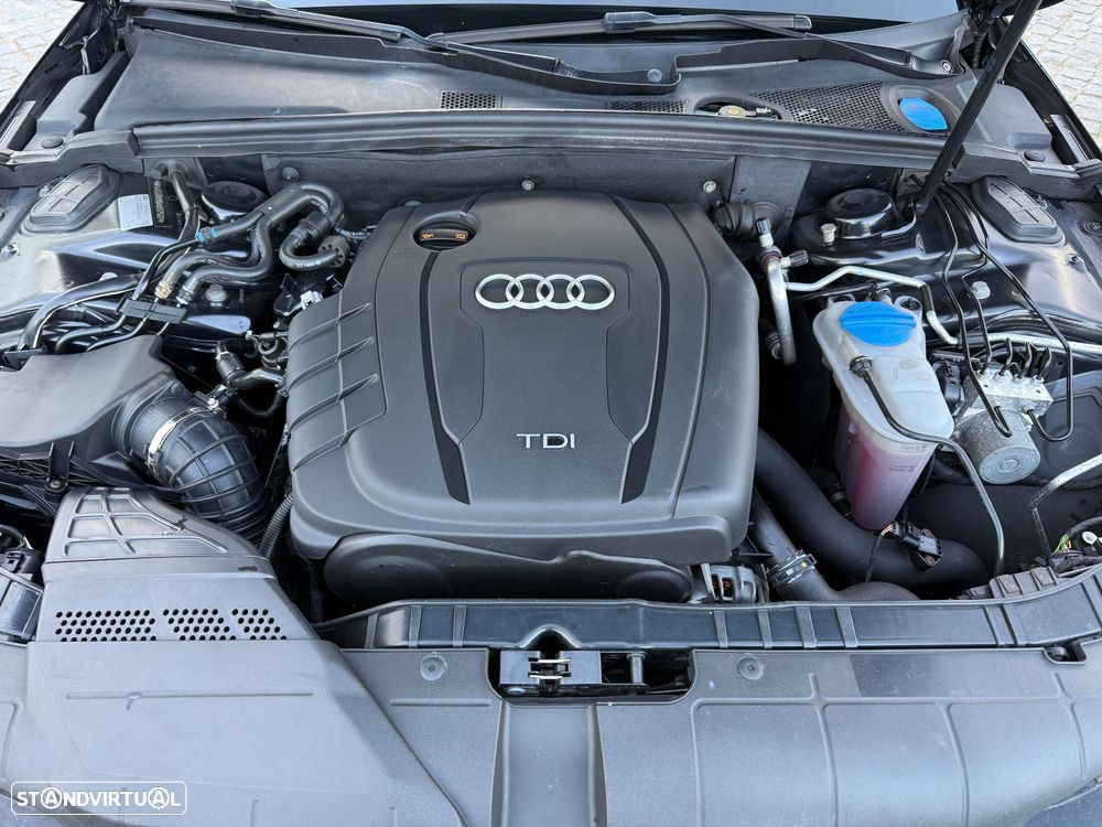 Audi A4 Avant 2.0 TDI DPF S line Sport Pack - 39