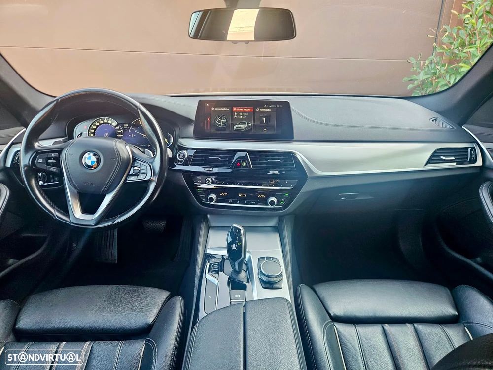 BMW 520 d Line Luxury Auto - 4