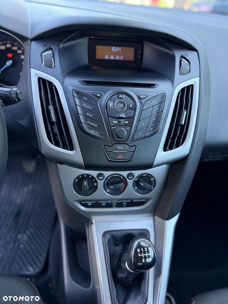Ford Focus 1.6 Edition Start - 14
