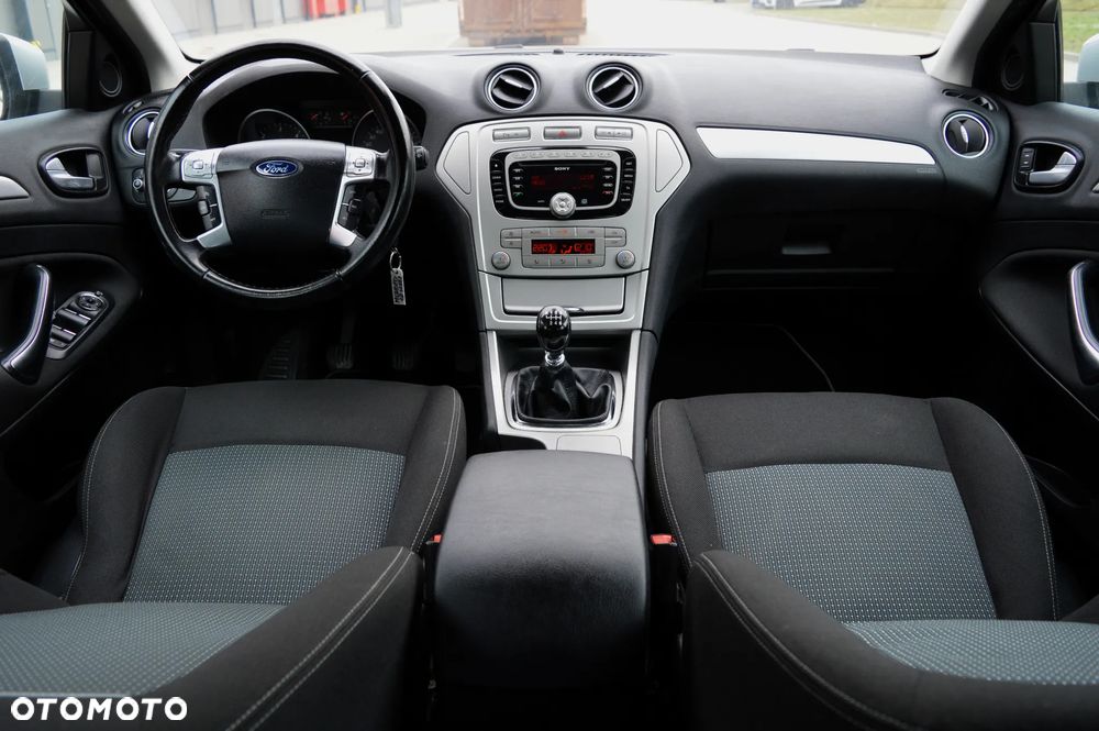 Ford Mondeo 1.8 TDCi Gold X - 8