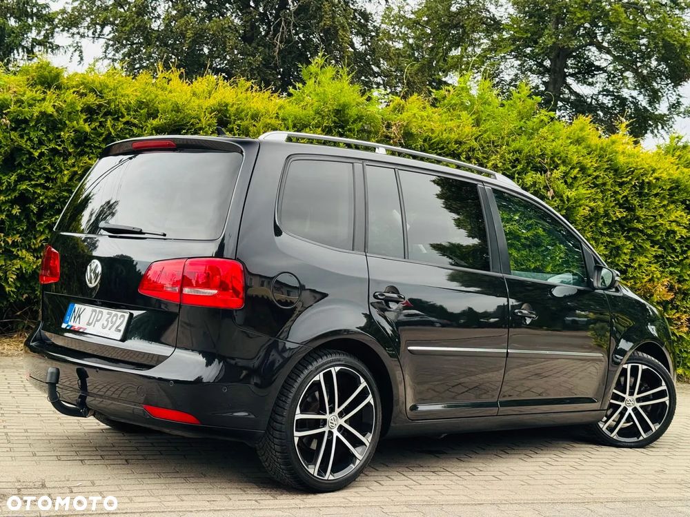 Volkswagen Touran 2.0 TDI DPF Highline DSG - 14