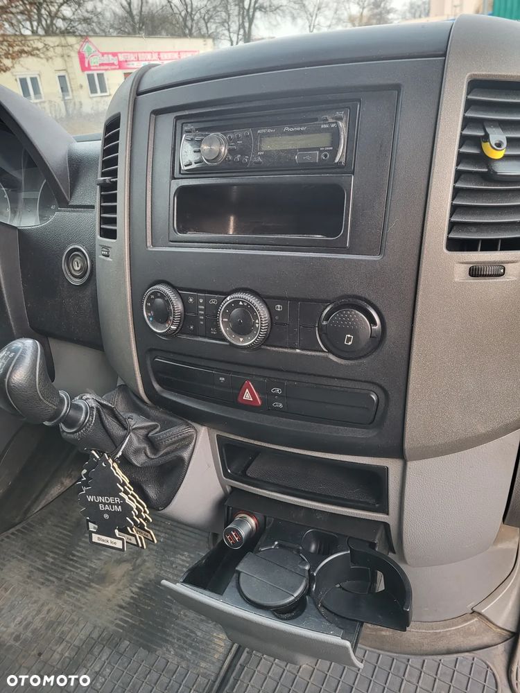 Volkswagen Crafter - 16