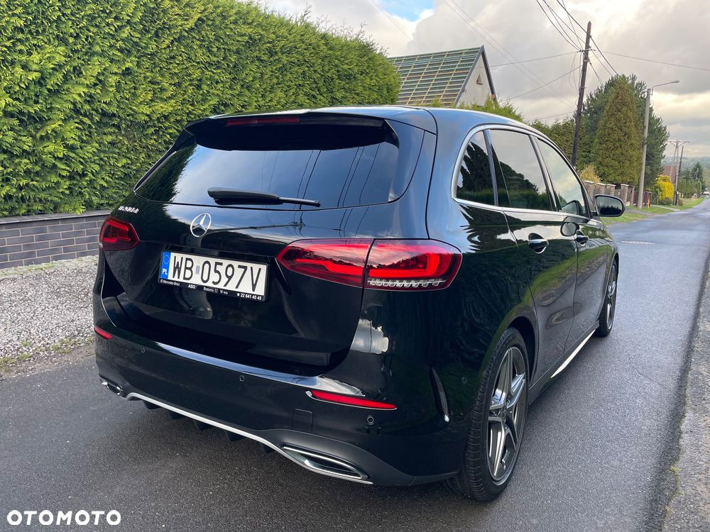 Mercedes-Benz Klasa B 200 d AMG Line 8G-DCT - 9