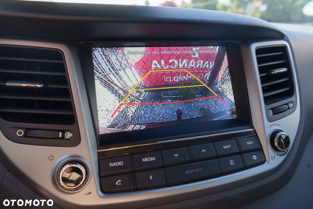 Hyundai Tucson 1.6 GDI BlueDrive Comfort 2WD - 24