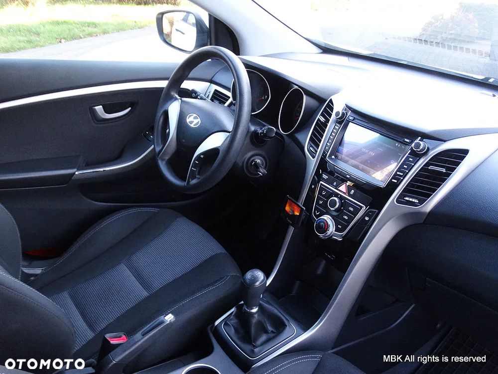 Hyundai i30 1.4 White Edition - 23