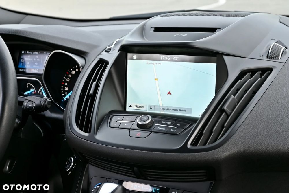 Ford Kuga 2.0 TDCi AWD ST-Line - 24