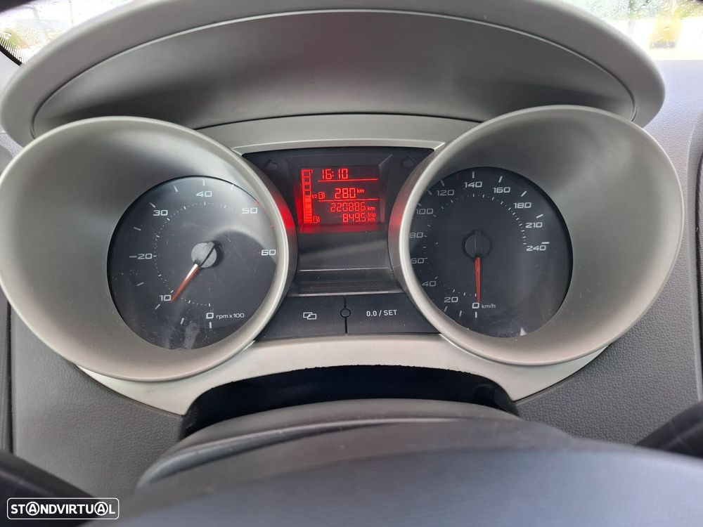 SEAT Ibiza ST - 11