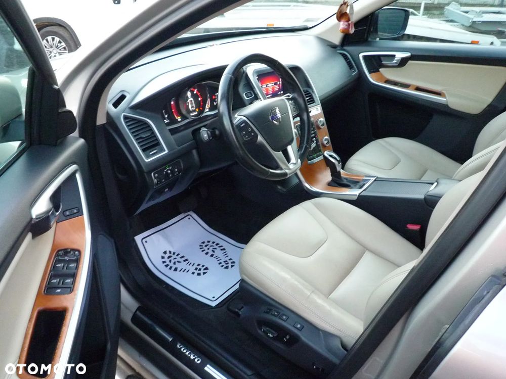 Volvo XC 60 D3 Drive-E Summum - 13