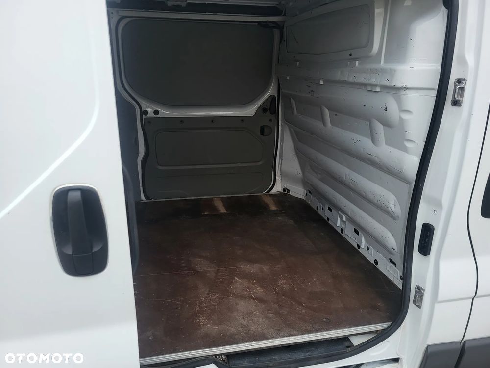 Opel Vivaro - 29