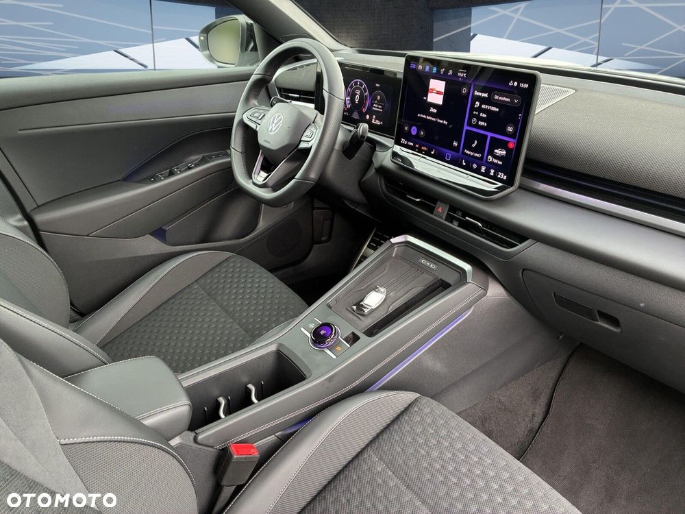 Volkswagen T-Roc - 27