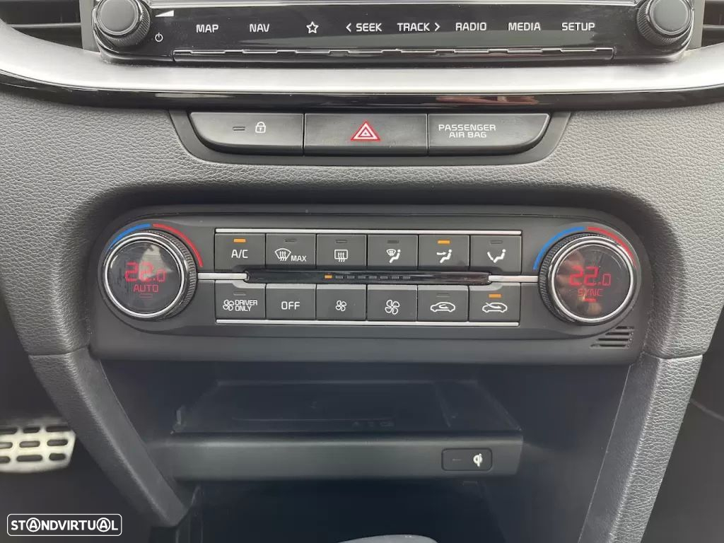 Kia XCeed 1.6 GDi PHEV Drive - 22