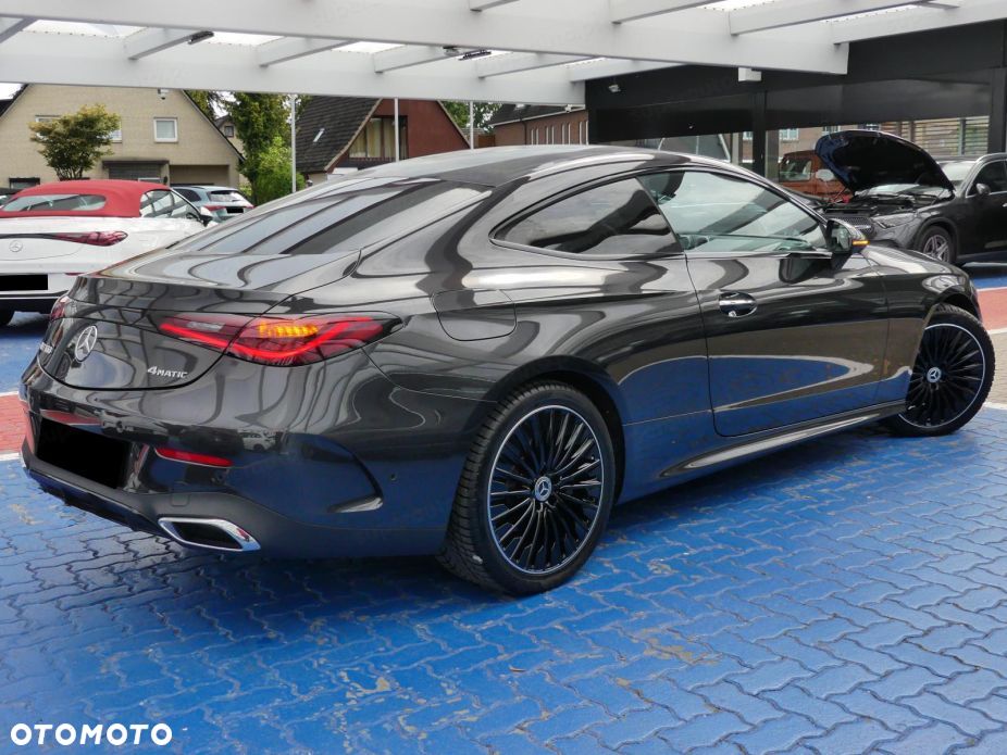 Mercedes-Benz CLE 300 mHEV 4-Matic AMG Line - 3