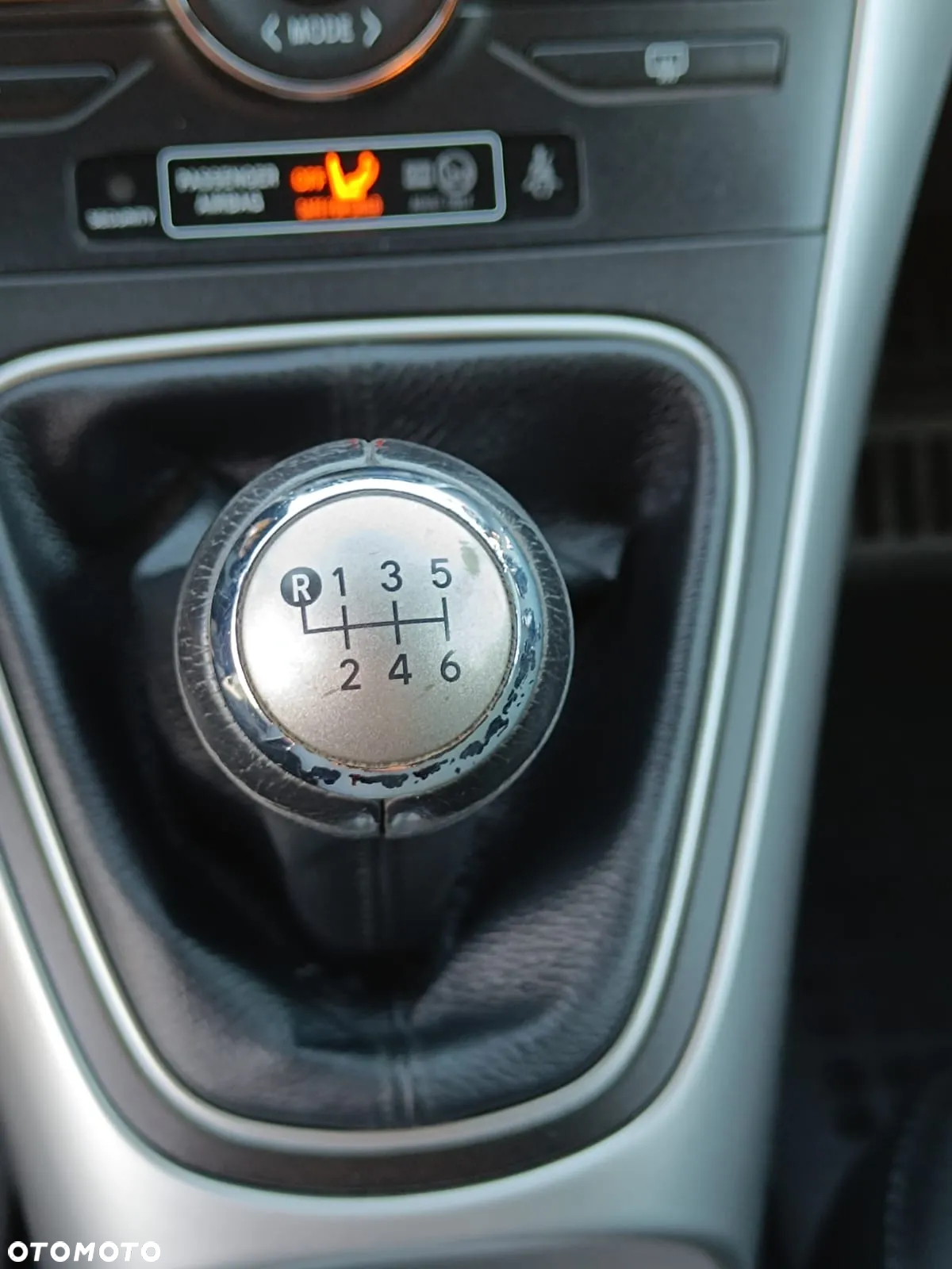 Toyota Auris 1.6 Dynamic - 15