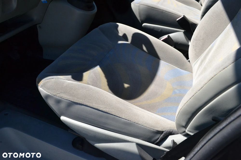 Renault Trafic Passenger Expression - 15