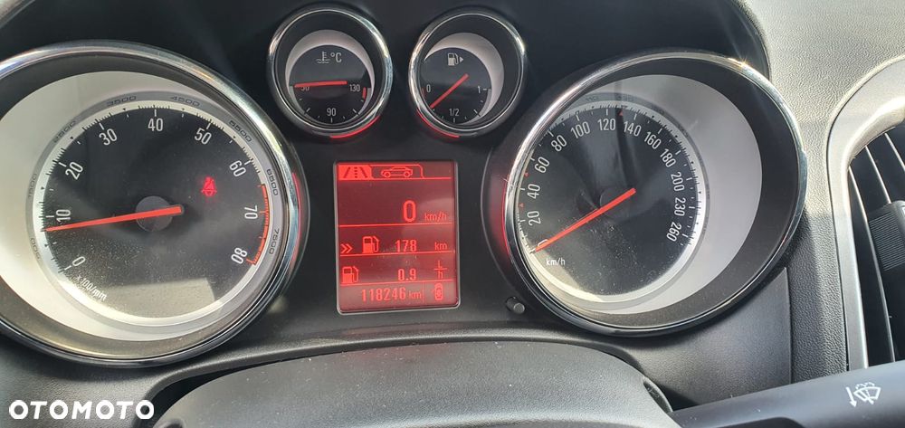 Opel Astra 1.4 T Active EU6 - 9